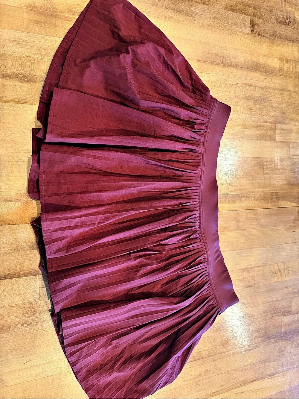 lululemon Court Rival High-Rise Skort Pleated Burgundy Size 14